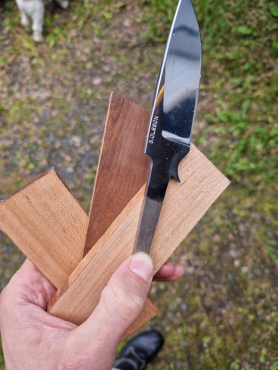 /media/knife-making-3.jpg